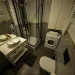 Aparthotel Ava Center 4*