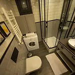 Aparthotel Ava Center 4*
