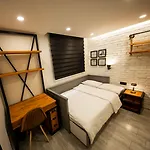 Ava Center 4*