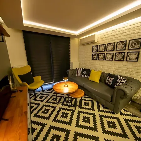 Apart Otel Ava Center 4*