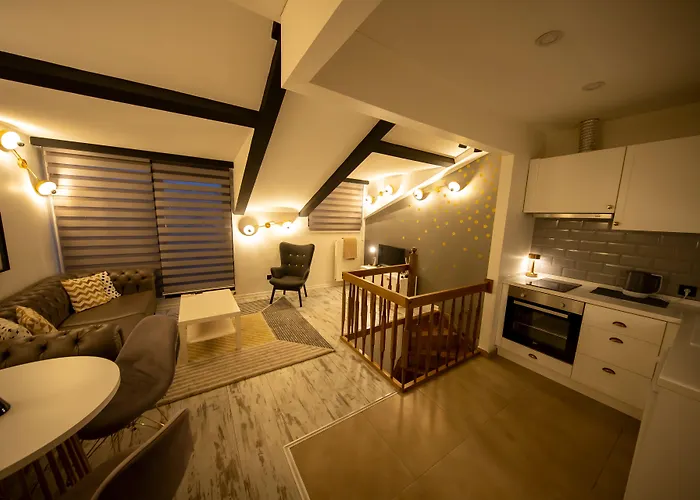 Hotel apartamentowy Ava Center 4*