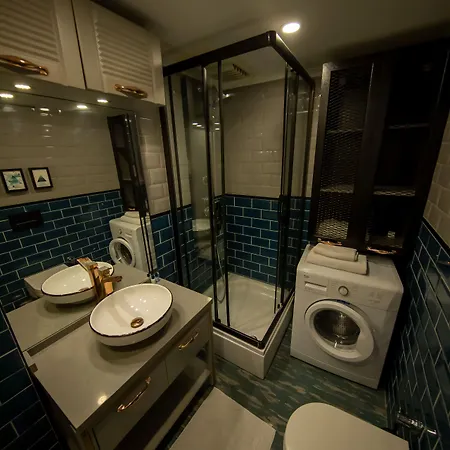 Ava Center Aparthotel