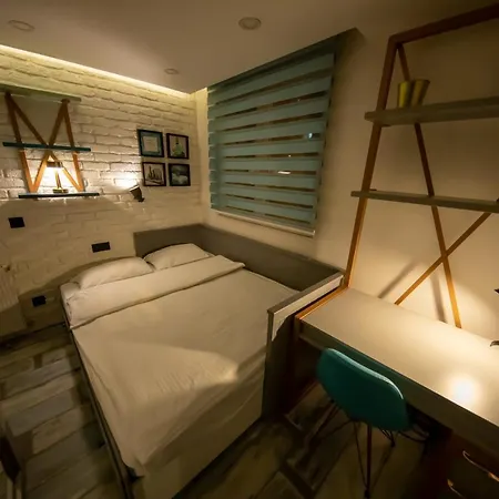 Ava Center Apart-hotel *